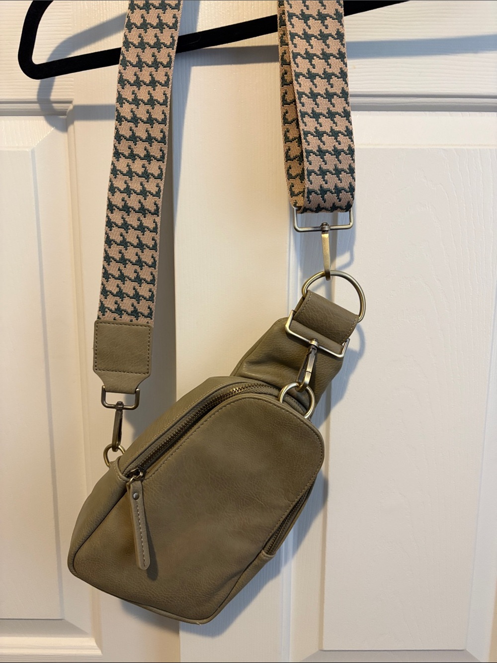 Anthropologie Urban Originals Green with Cream Interior crossbody